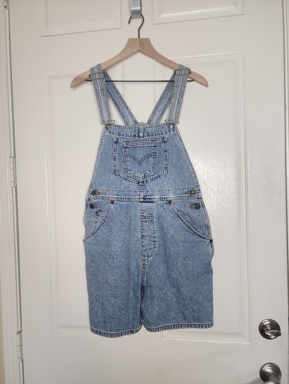Vintage 90's Levis Short Overalls | Medium Denim Wash | Size Xlarge